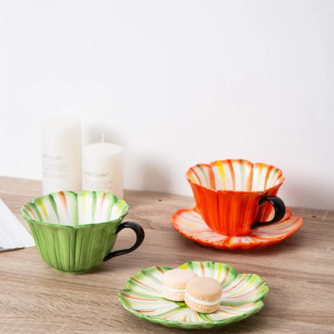 Factory Direct Lelyi Vintage Painted Striped Ceramic Cup Ins Flower Shaped Coffee Cup And Saucer