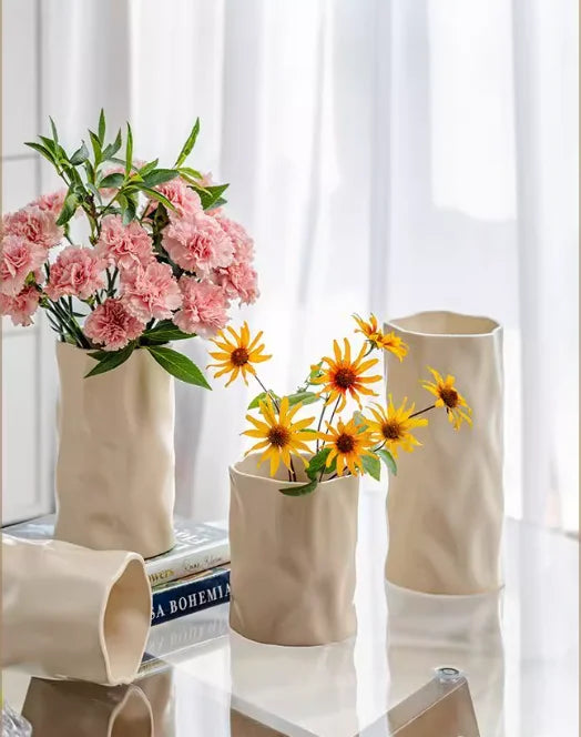 Cream Wind Ceramic Vase Ornaments