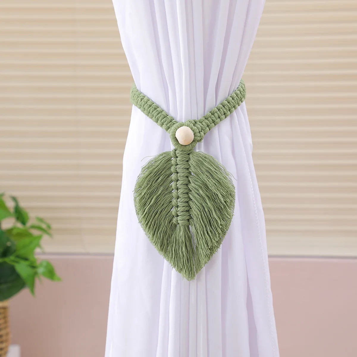 2pcs Stylish Woven Hemp Rope Leaf Design Curtain Tiebacks