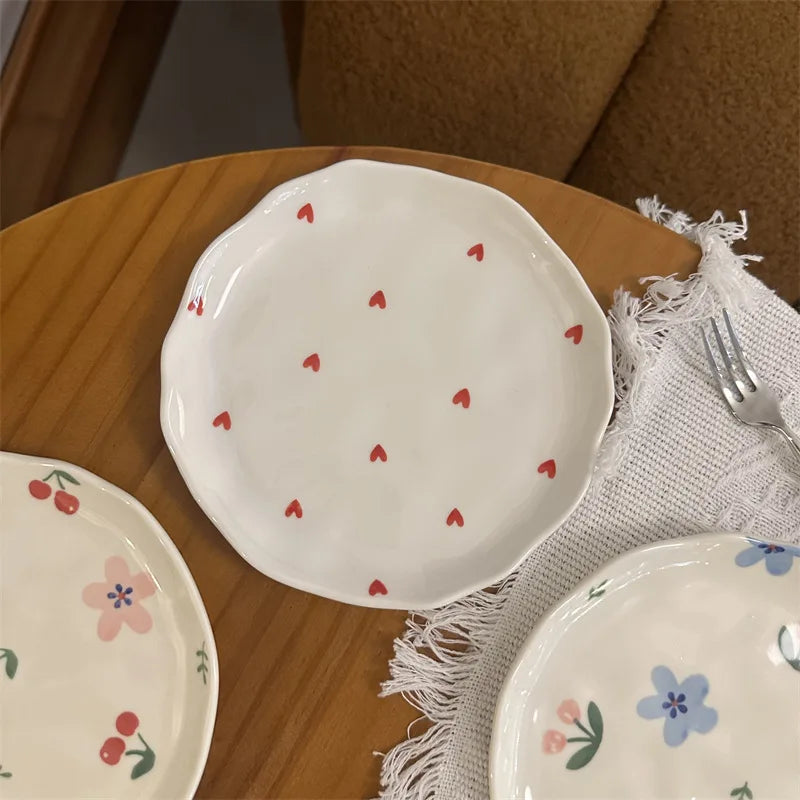 Korean-style In-style Small Flower-shaped Irregular Hand-molded Ceramic Plates and Pastry Plates